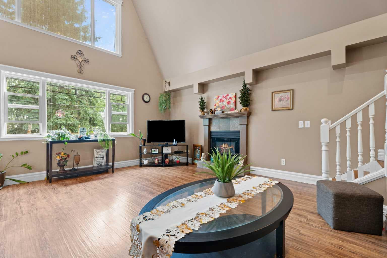 262267 Township Road 264  