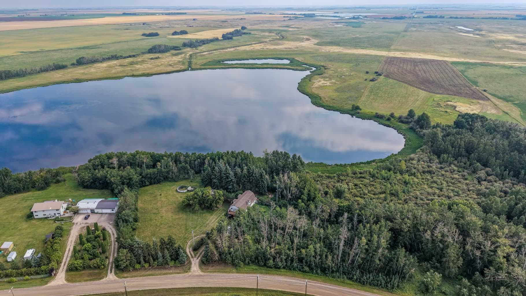 262267 Township Road 264  