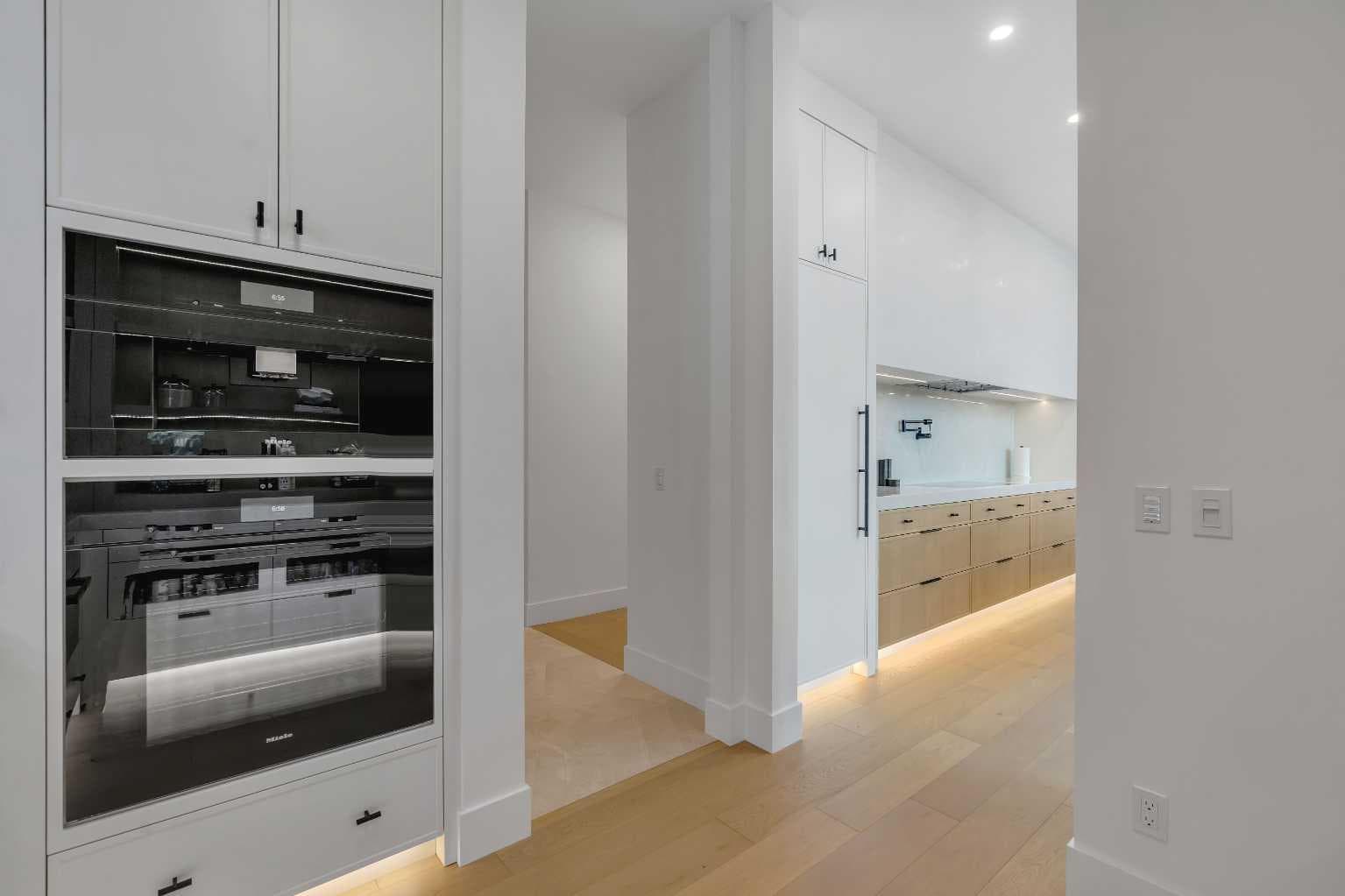 62 Marina Island SE