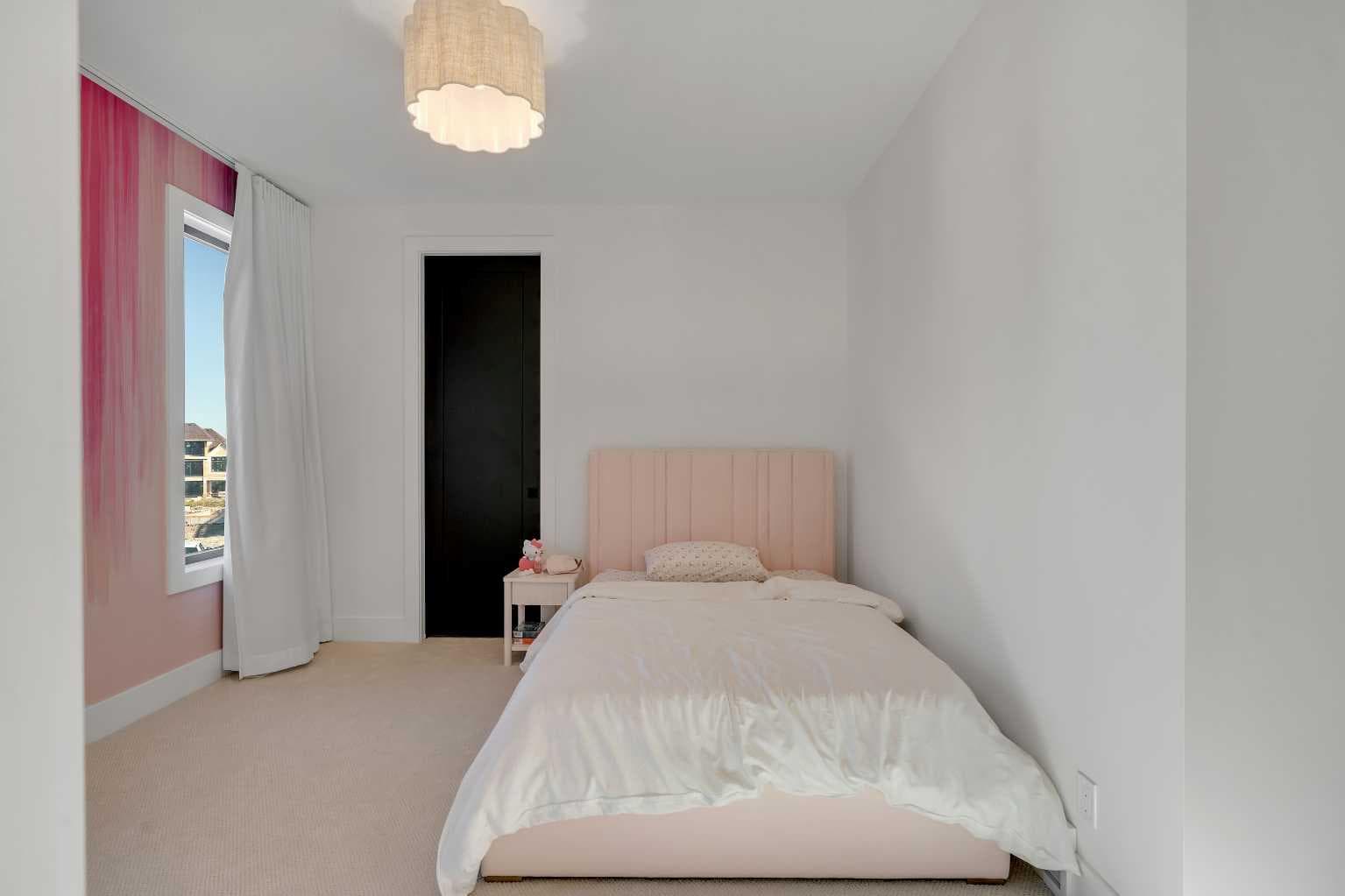 62 Marina Island SE