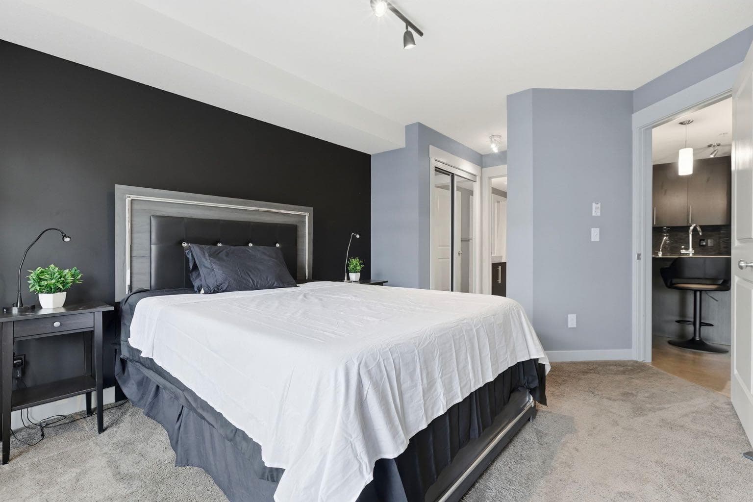 5105, 155 Skyview Ranch Way NE