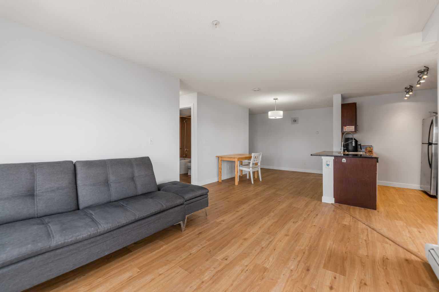 224, 195 Kincora Glen Road 