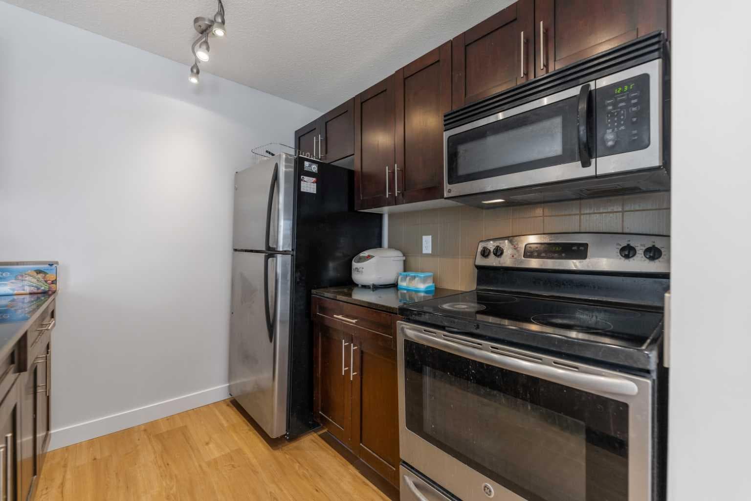 224, 195 Kincora Glen Road 