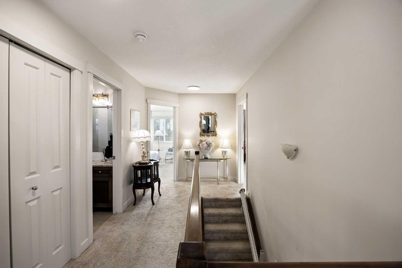 21 Canals Cove SW
