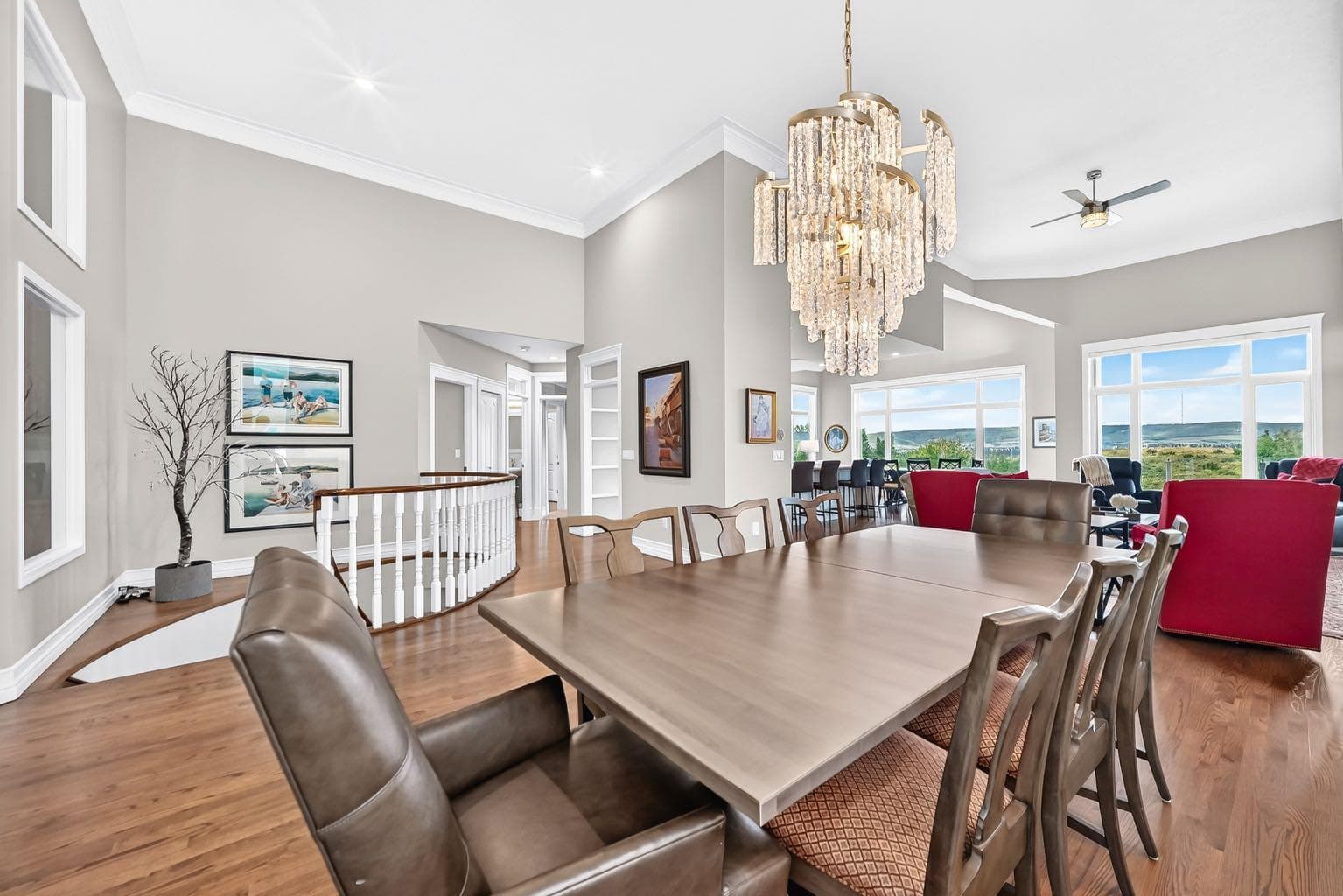 148 Scenic Ridge Crescent NW