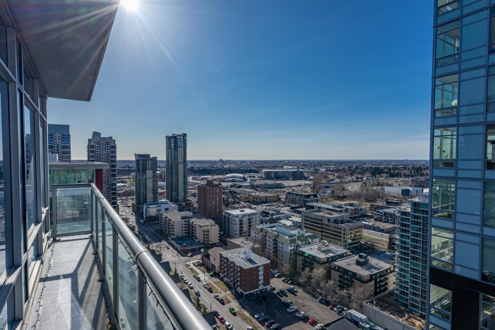 2505, 215 13 Avenue SW