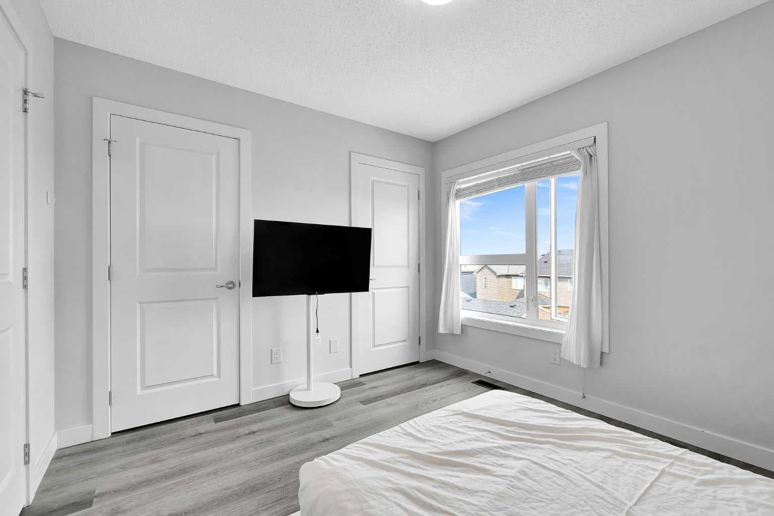 512, 16 Evanscrest Park NW