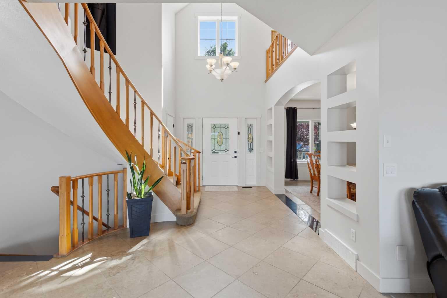 39 Chapala Terrace SE