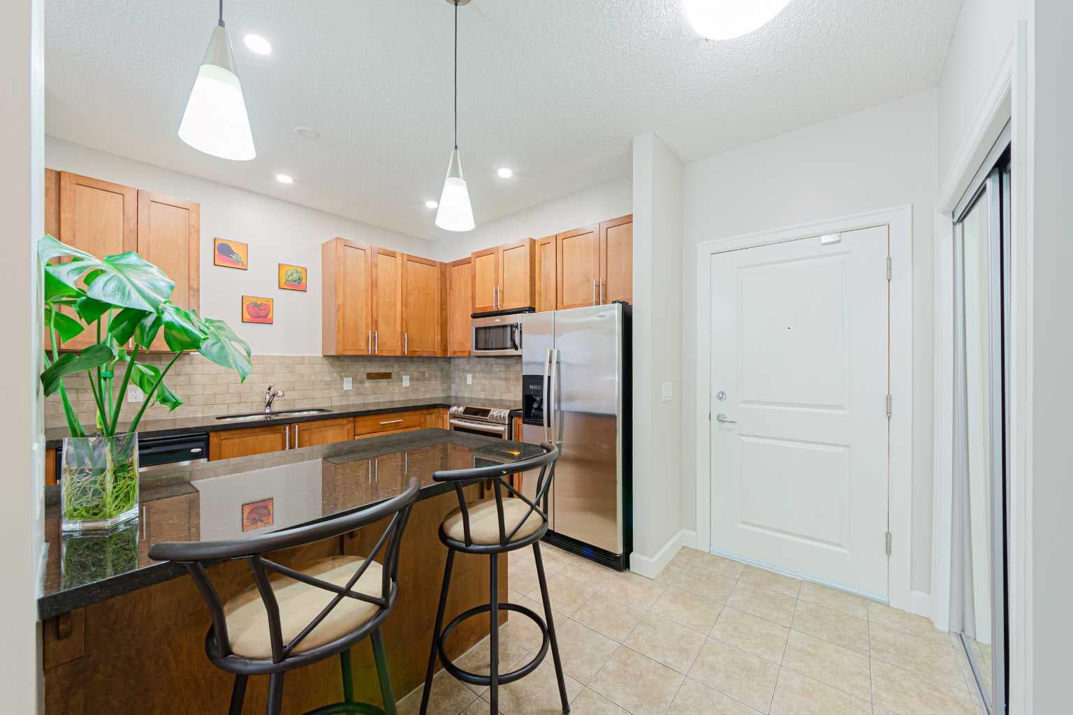 322, 88 Arbour Lake Road NW