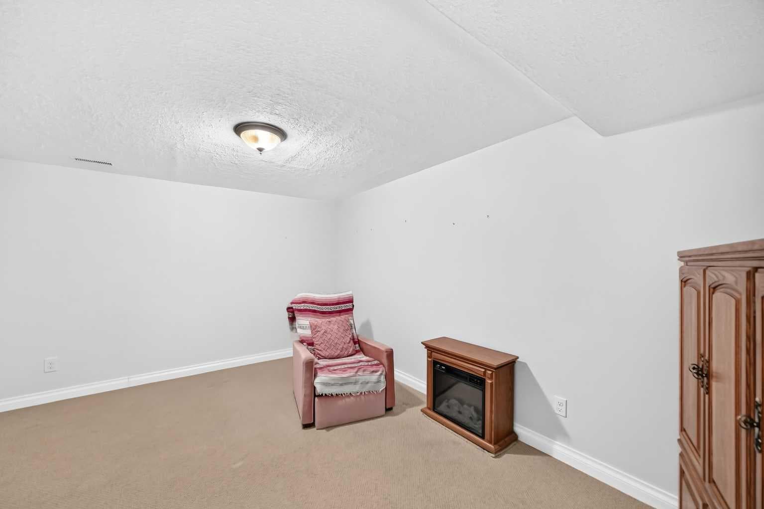 20 Everstone Place SW