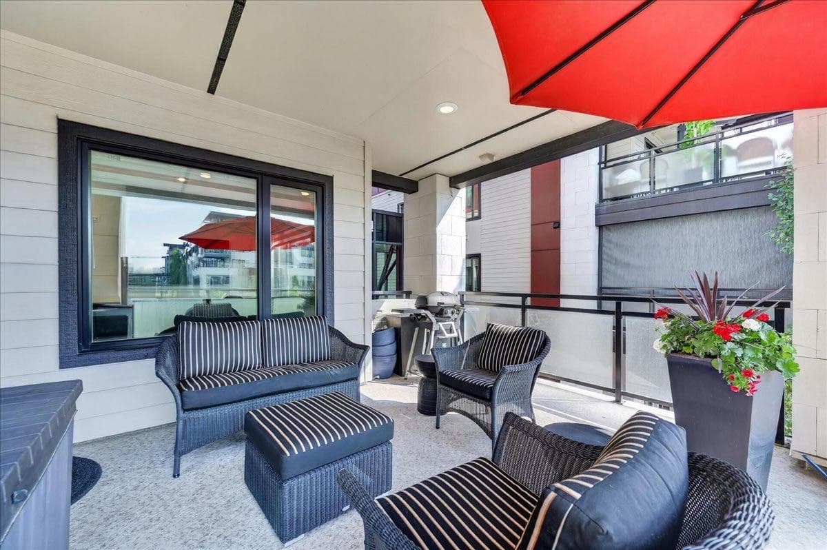 219, 12 Mahogany Path SE