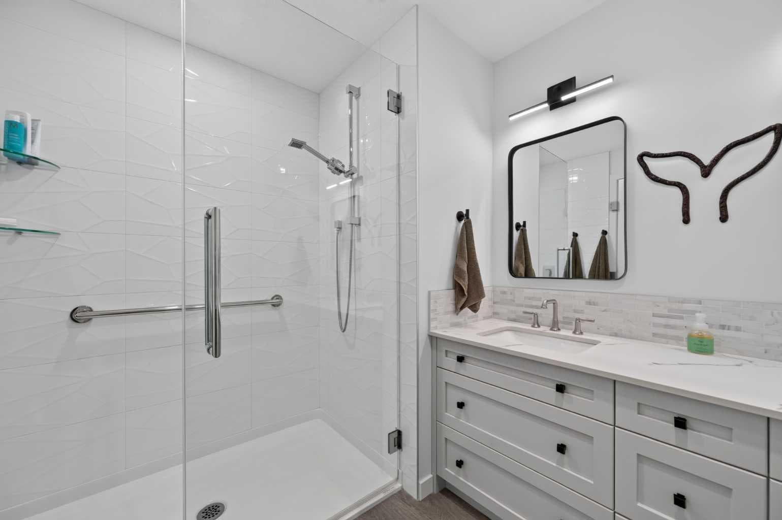 219, 12 Mahogany Path SE
