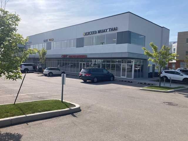 1210, 11 Royal Vista Drive NW