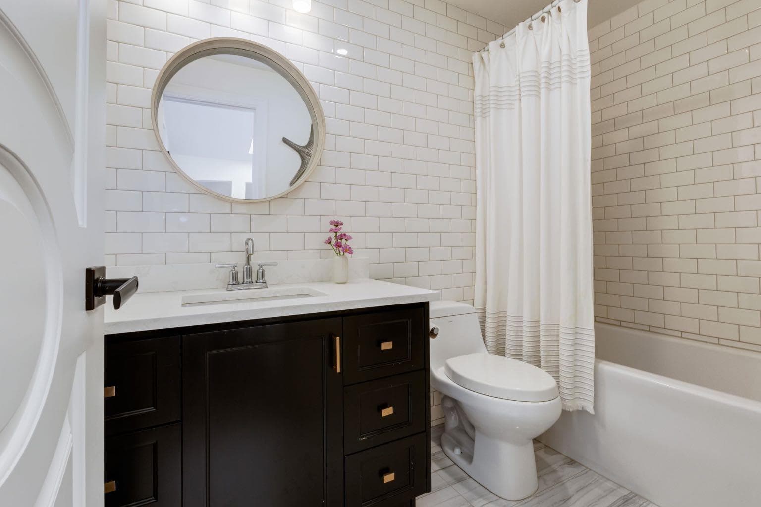 191 Canterville Drive SW