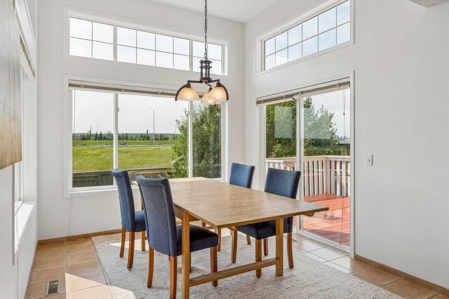 74 Spring View SW