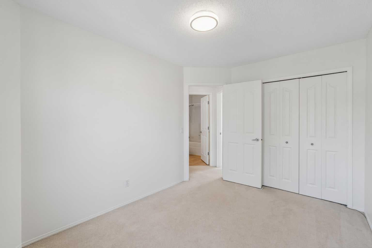 74 Spring View SW