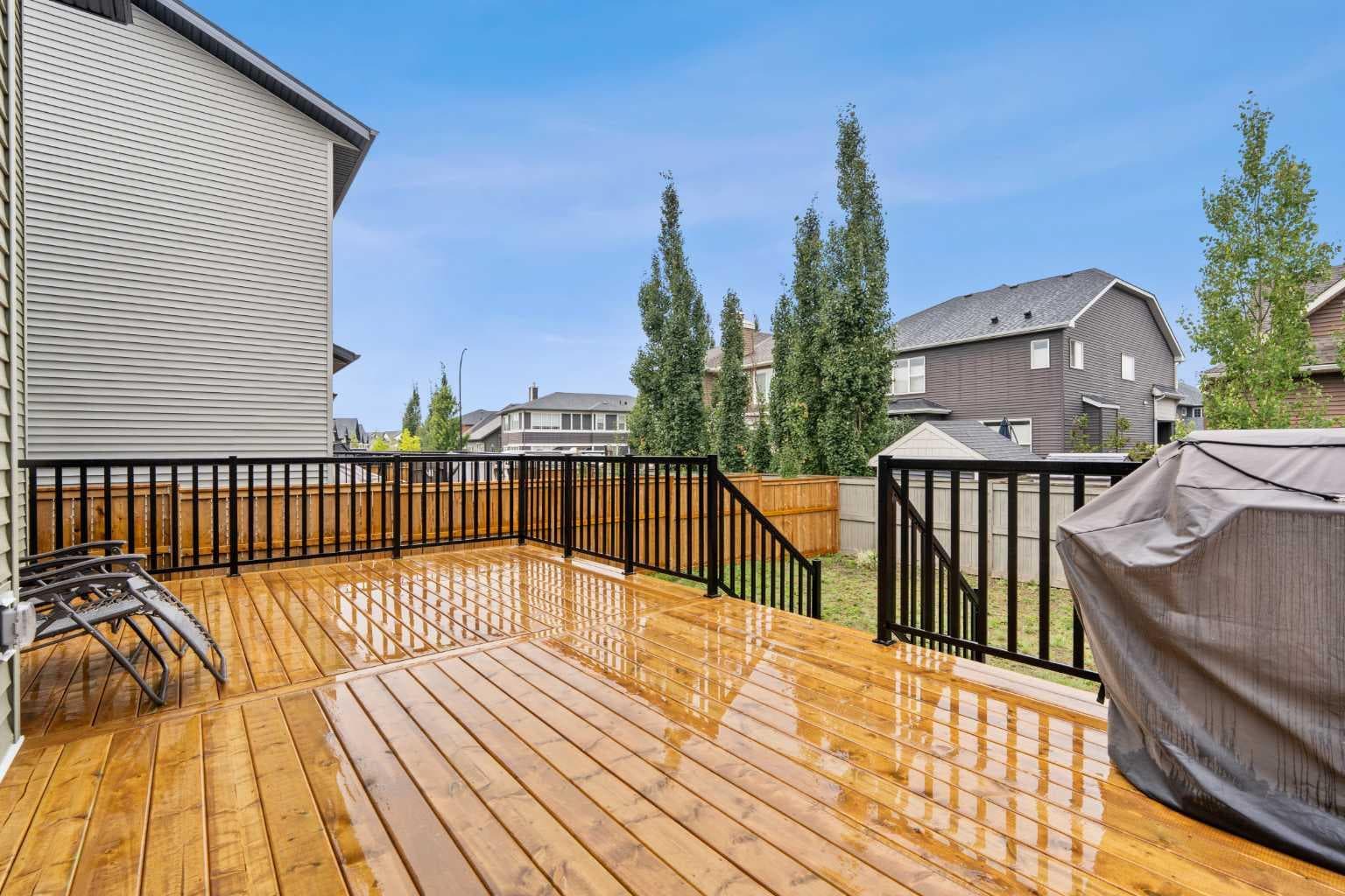 308 Coopersfield Rise SW
