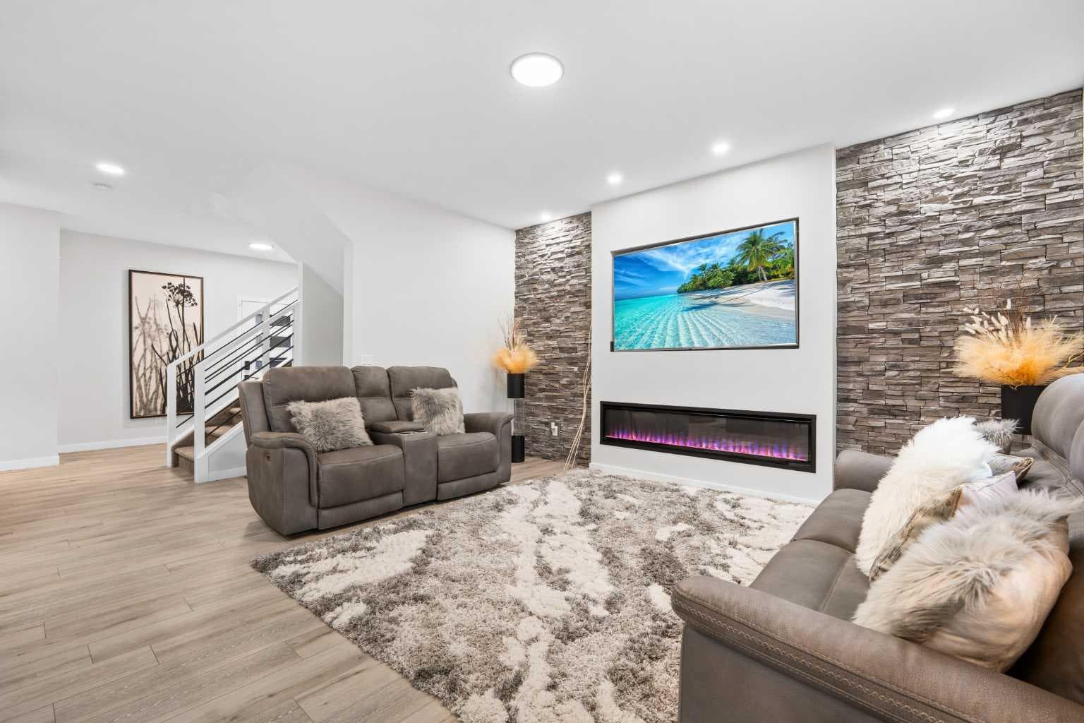 308 Coopersfield Rise SW