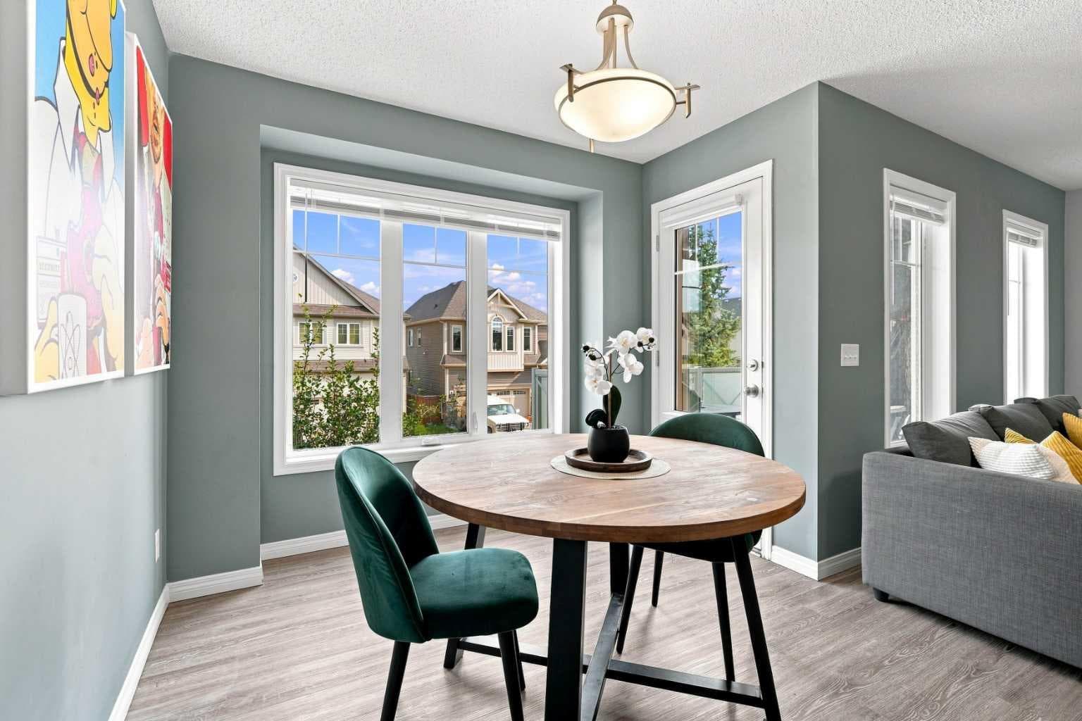 149 Windstone Avenue SW