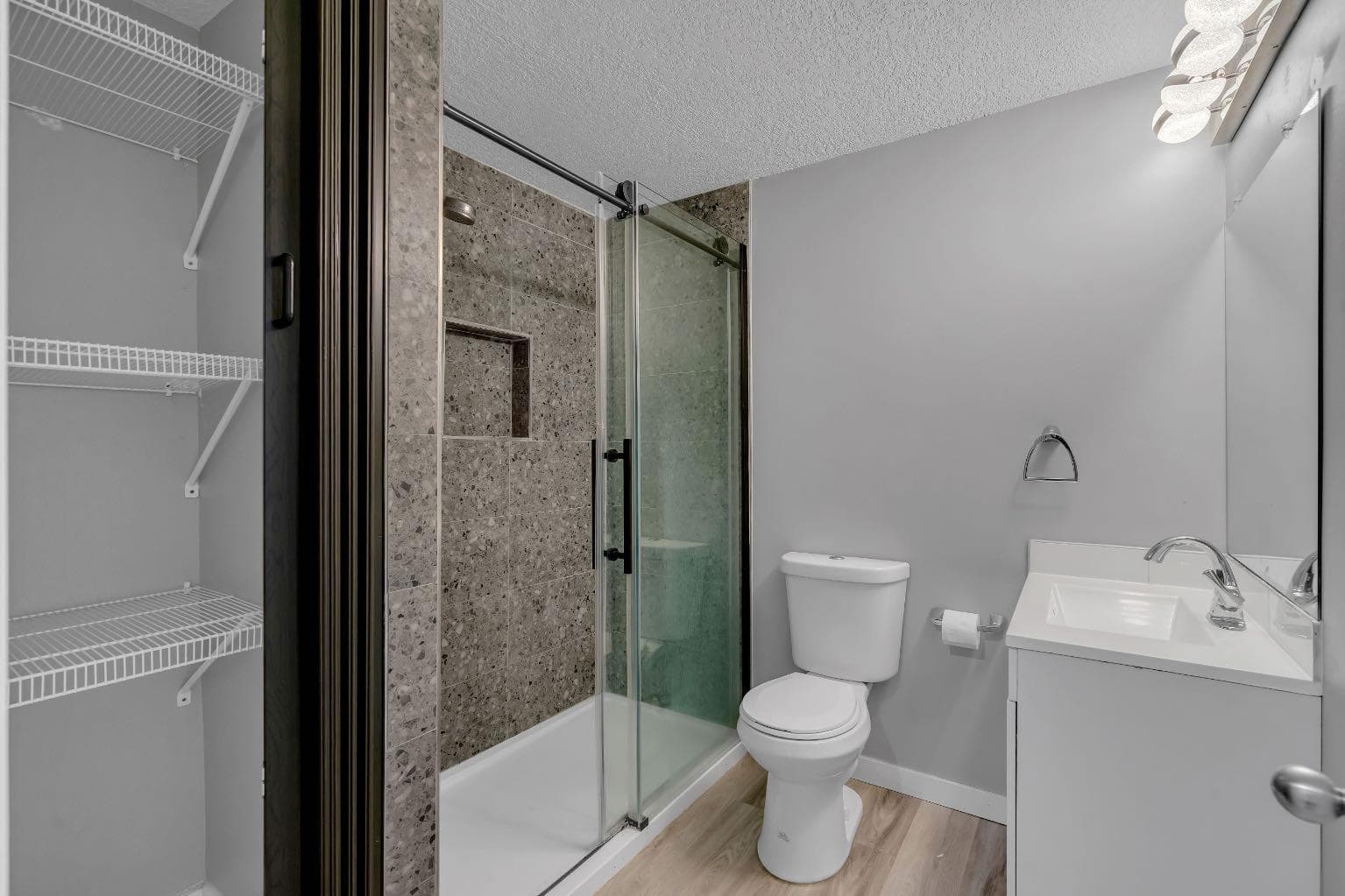46 Midtown Boulevard SW