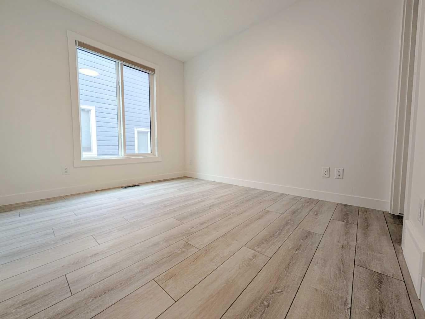 152, 380 Seton Villas SE