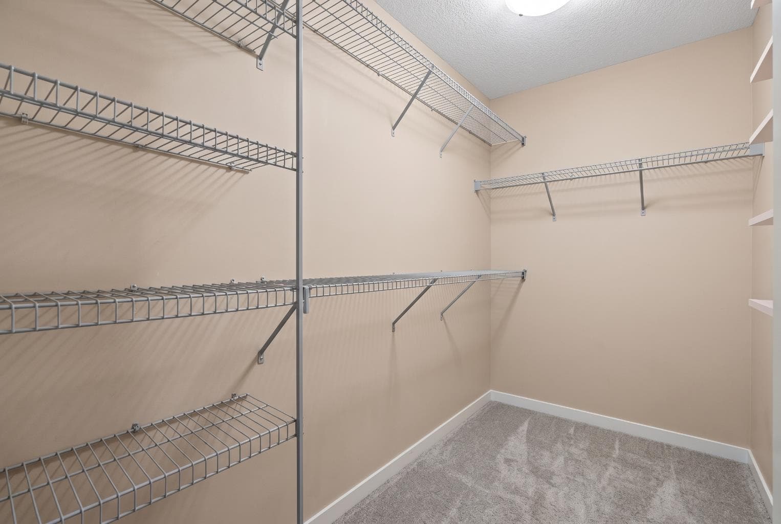 234 Covebrook Court NE
