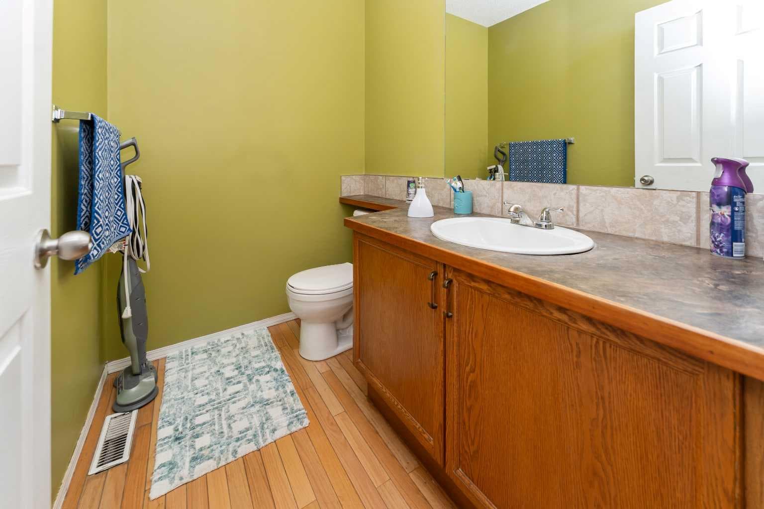 63 Hawkmount Green NW