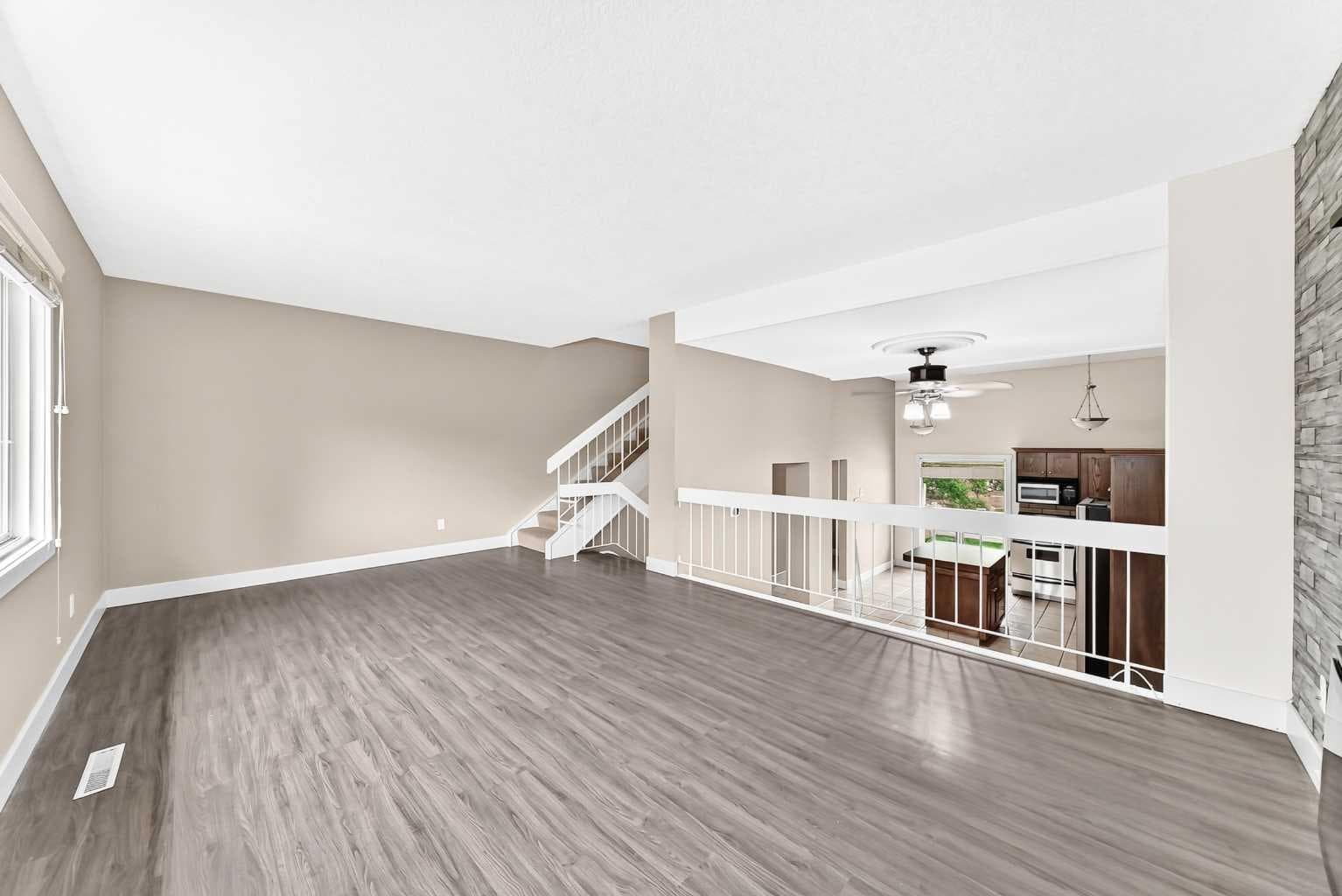 84 Brae Glen Lane SW