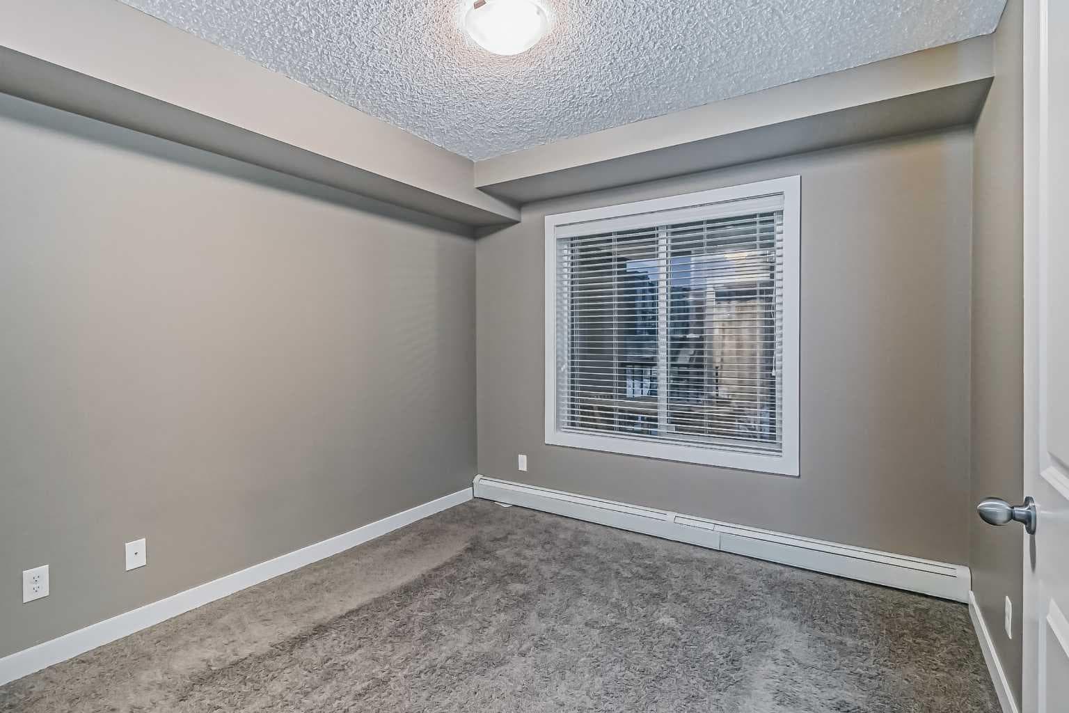 305, 195 Kincora Glen Road NW