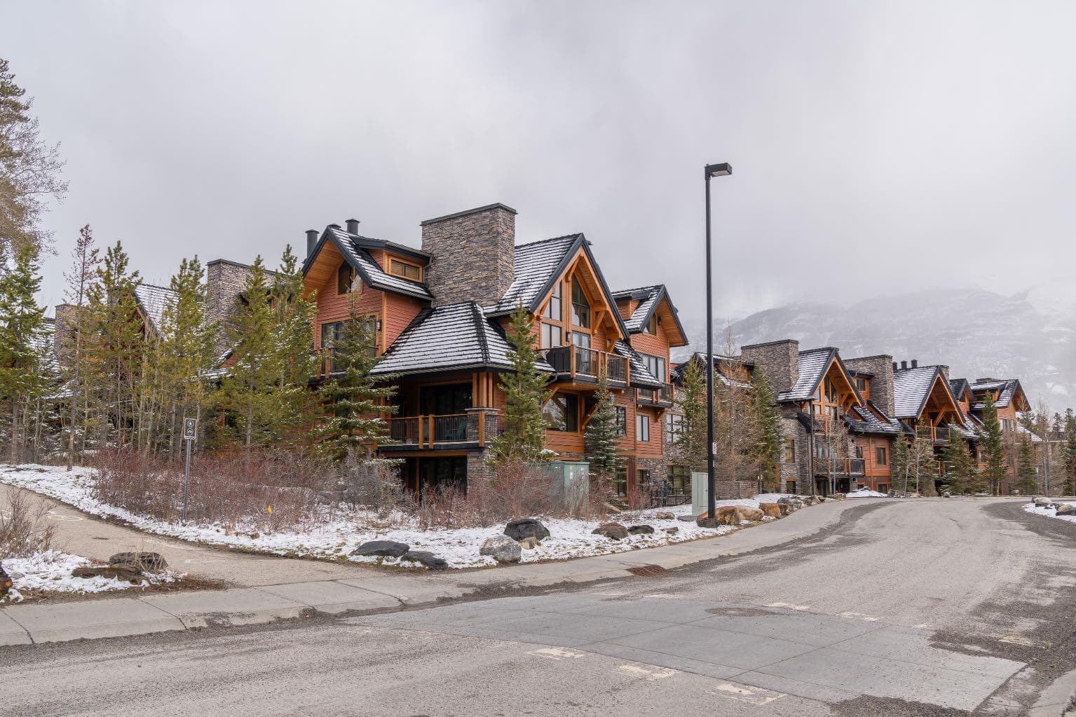 2207, 101B Stewart Street Landing  