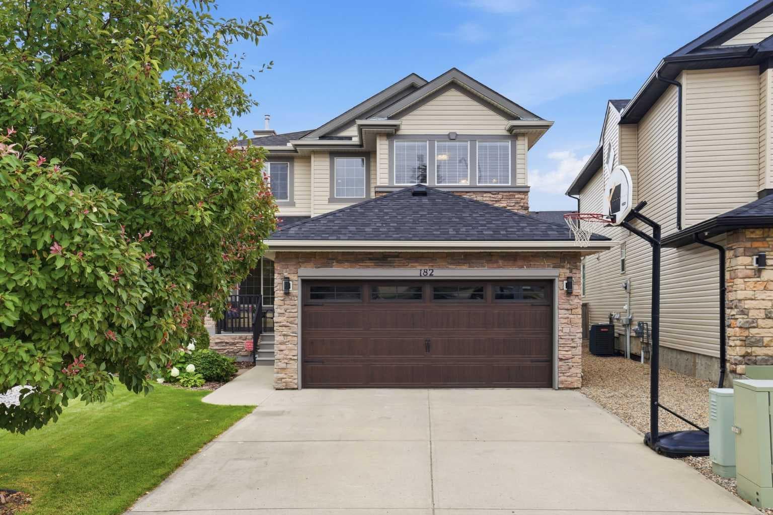 182 Kincora Park NW