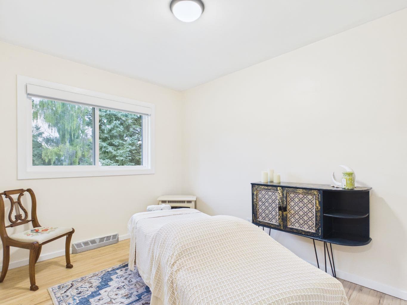 15 Hazelwood Crescent SW