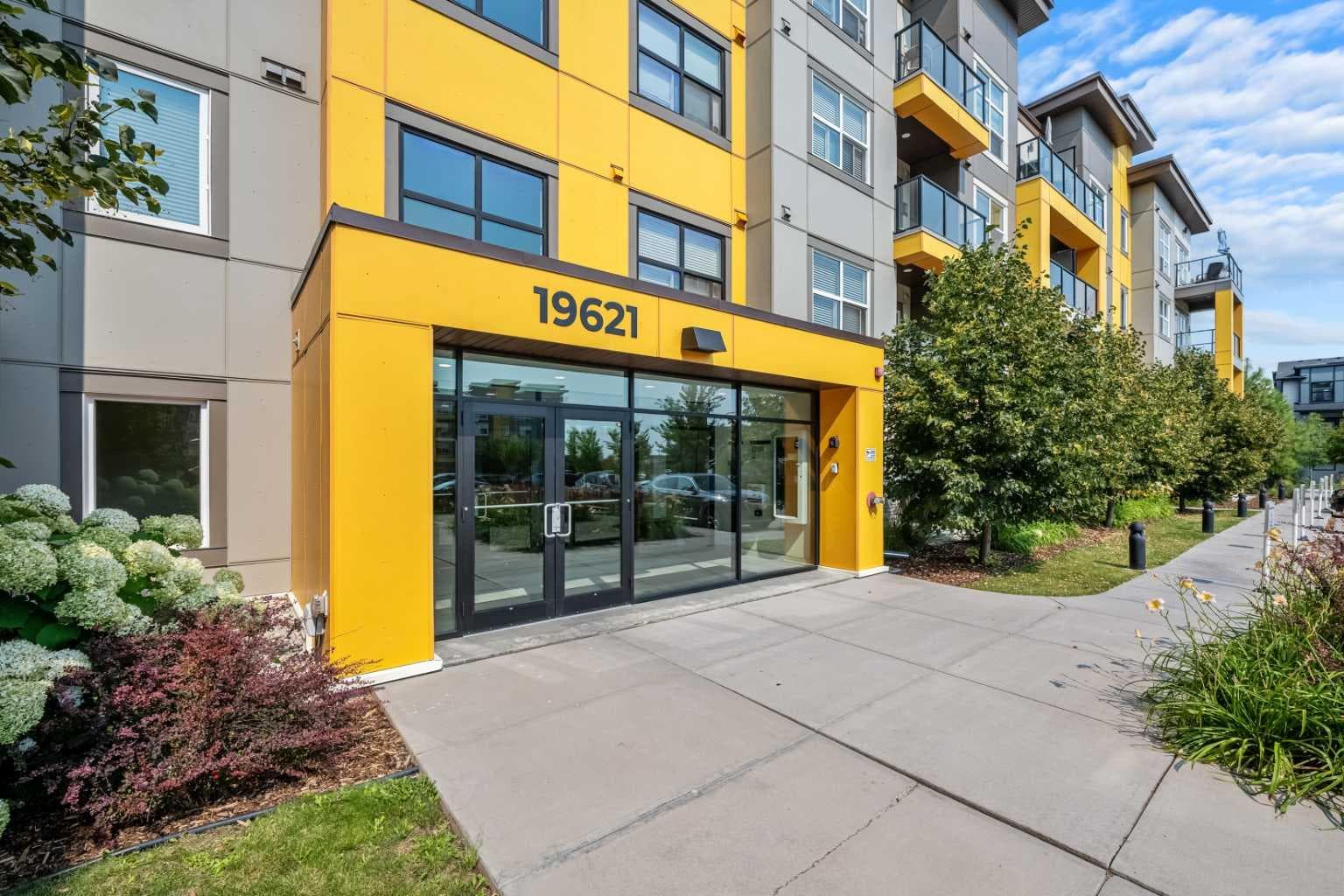 416, 19621 40 Street SE