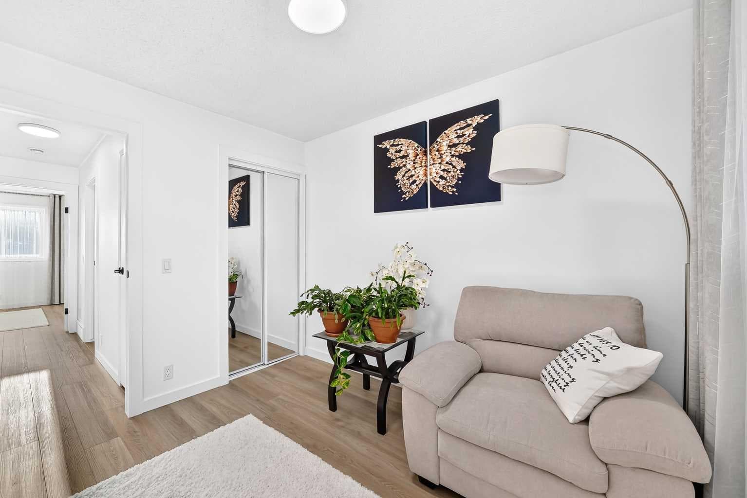 135 Woodsman Lane SW