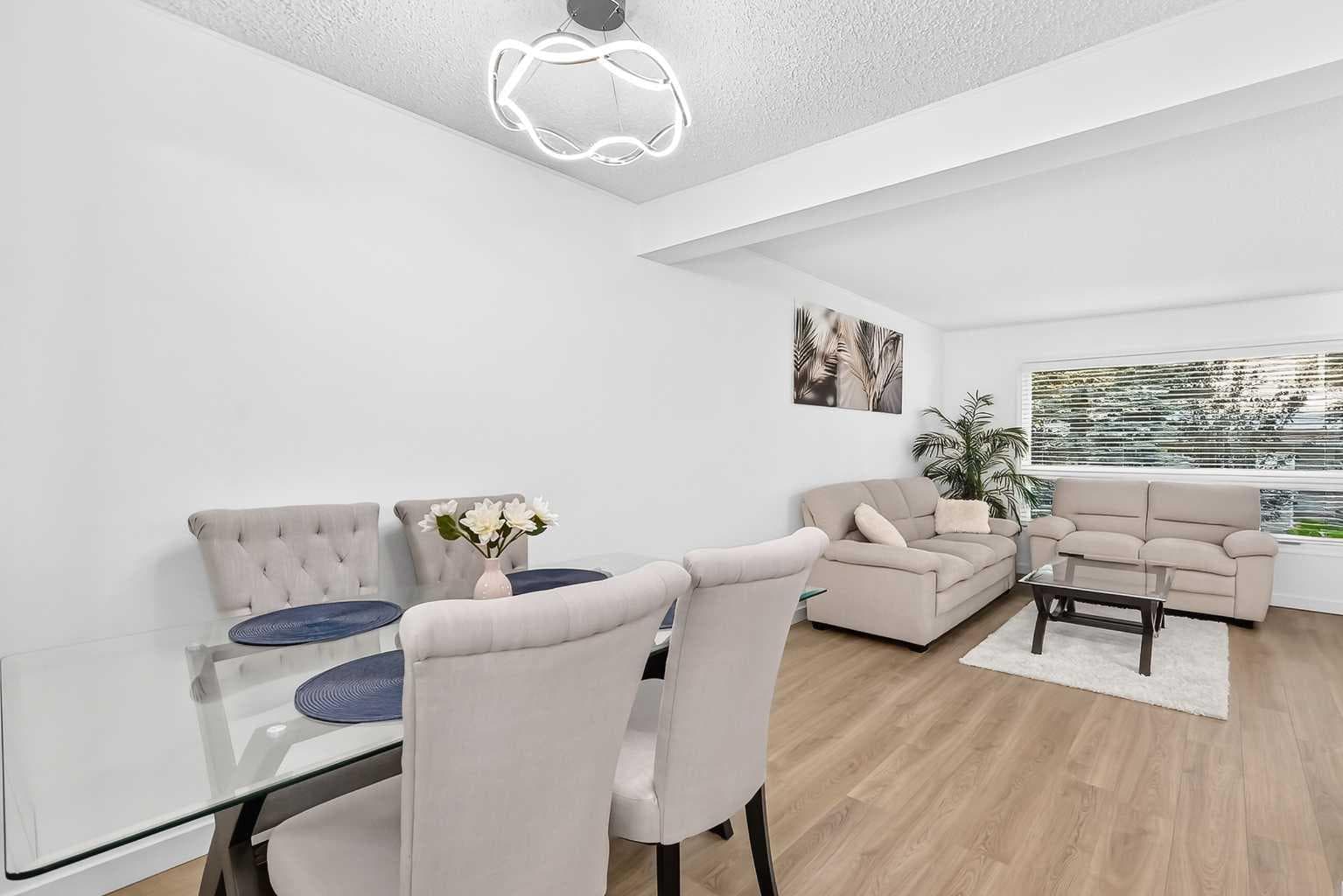 135 Woodsman Lane SW