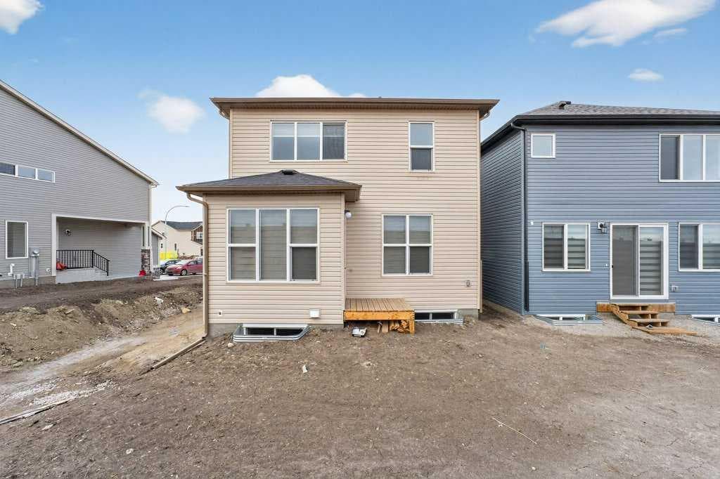 268 Cornerbrook Road NE