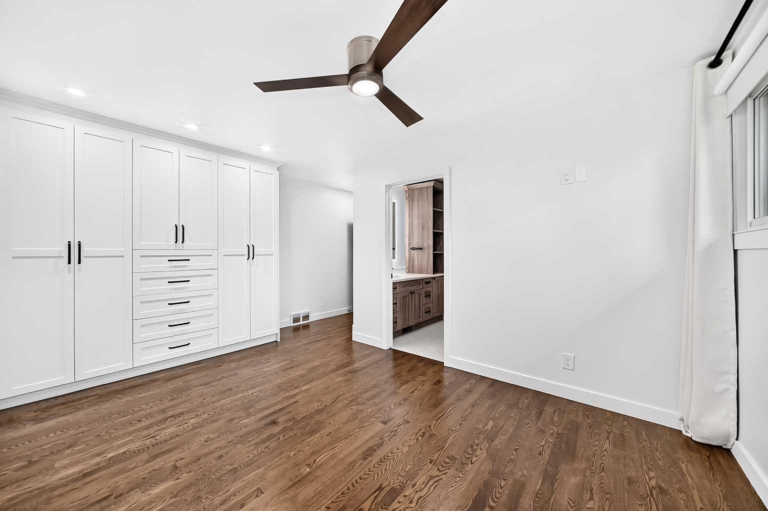 5839 Dalkeith Hill  