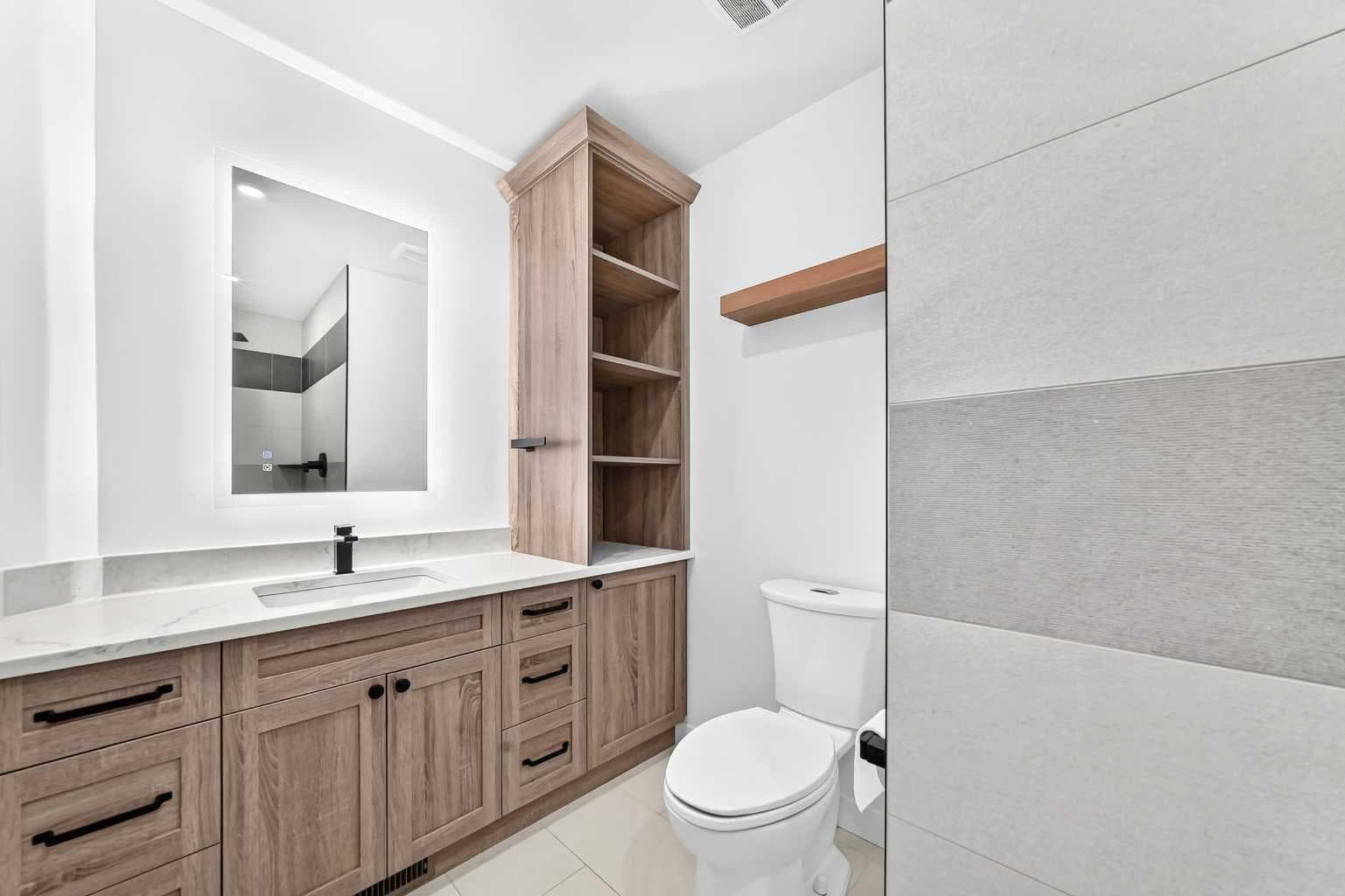 5839 Dalkeith Hill  