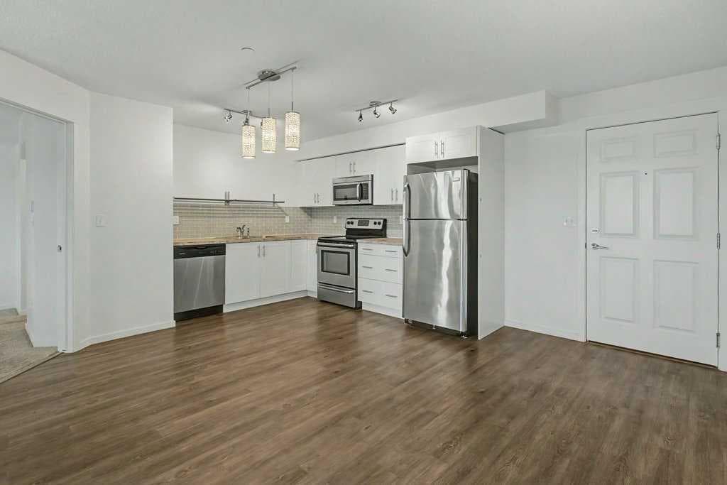 3210, 755 Copperpond Boulevard SE