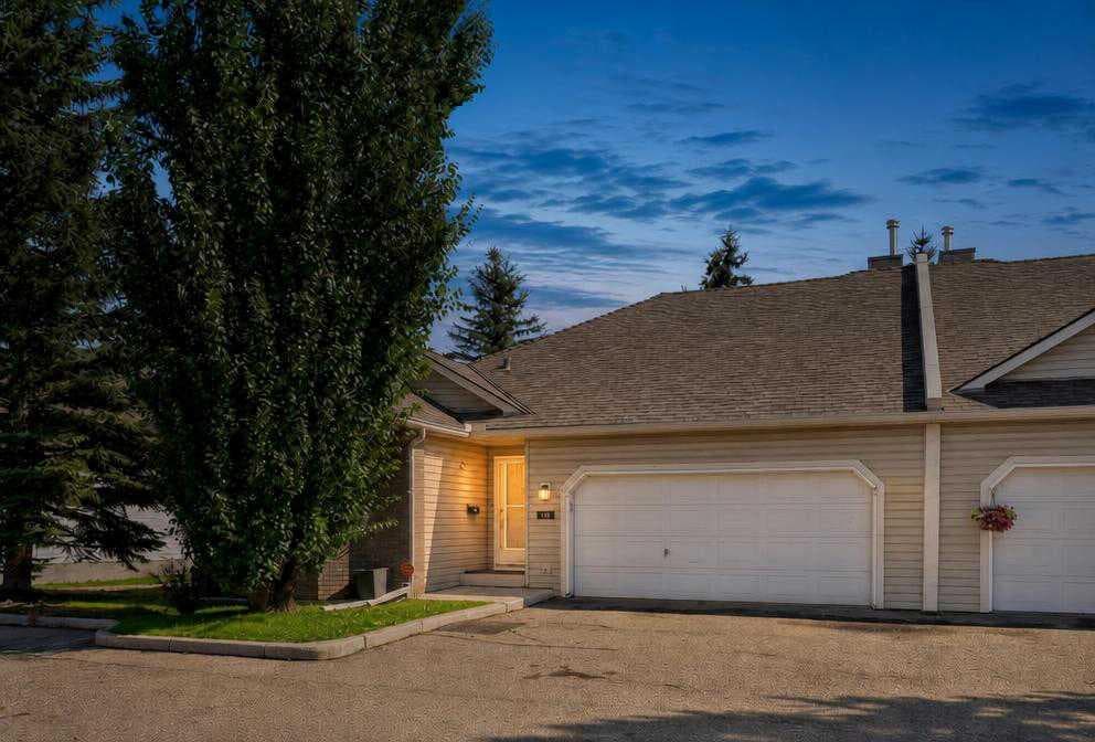 113 Mt Douglas Villas SE