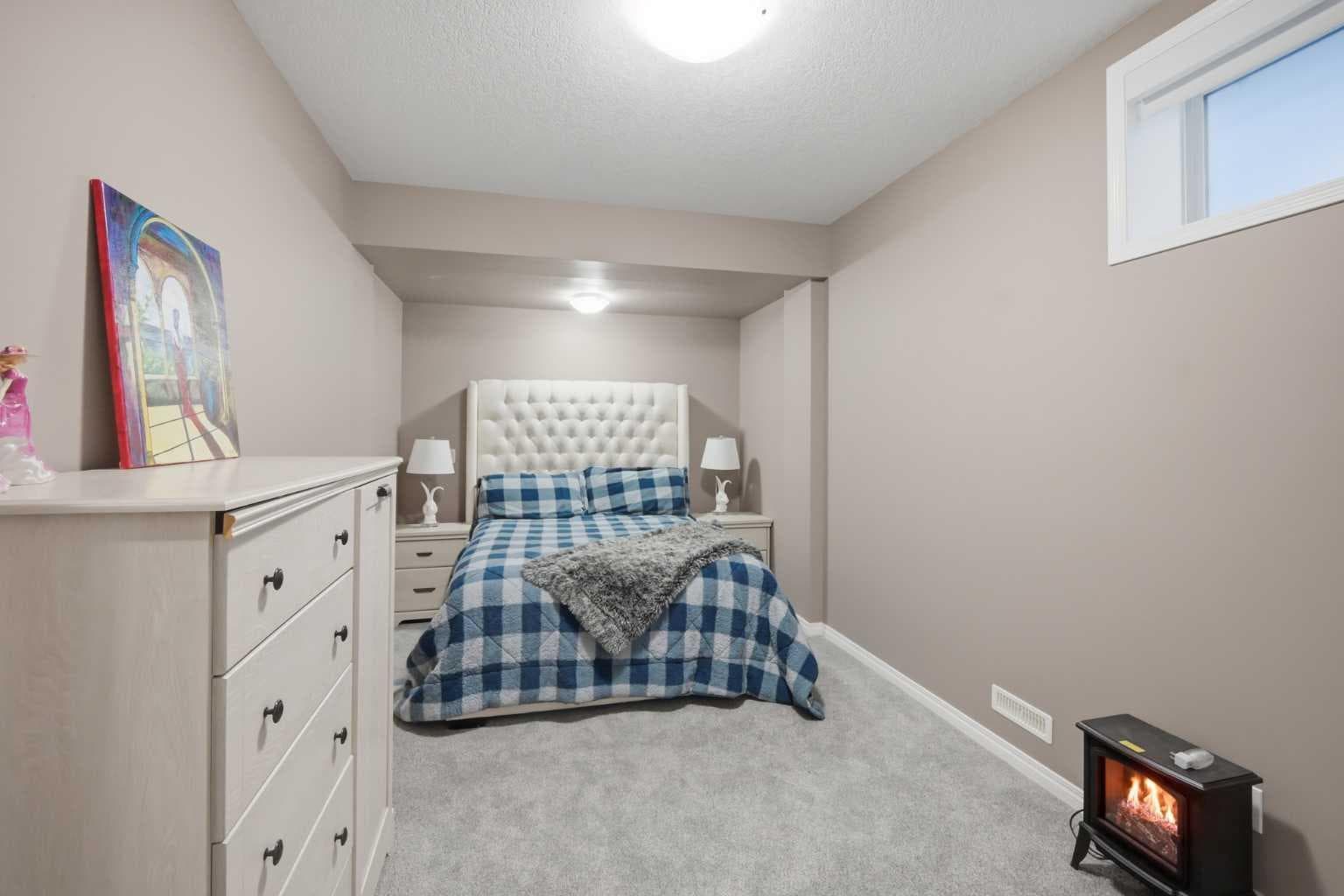 126 Valley Pointe Way NW