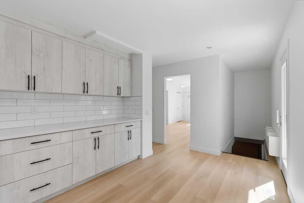 148 Cantrell Drive SW