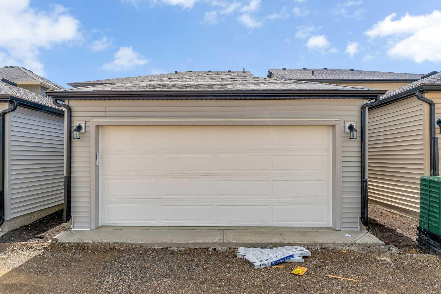 822, 826, 830, 834 Wolf Willow Boulevard SE
