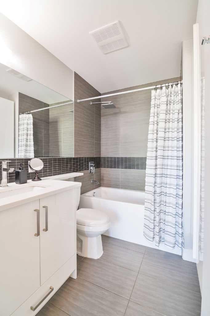 515 4 Avenue NE