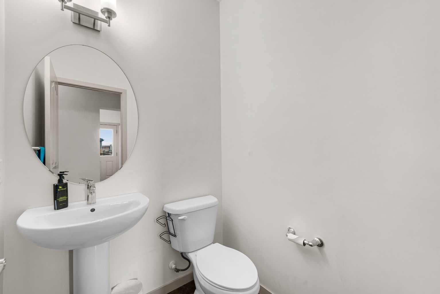 107 MASTERS Heights SE