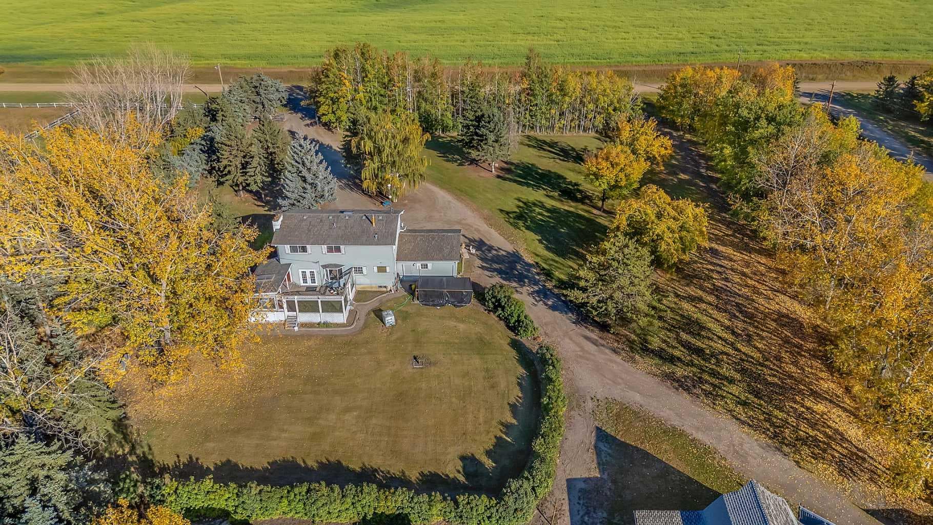 233081 Glenmore View Road 