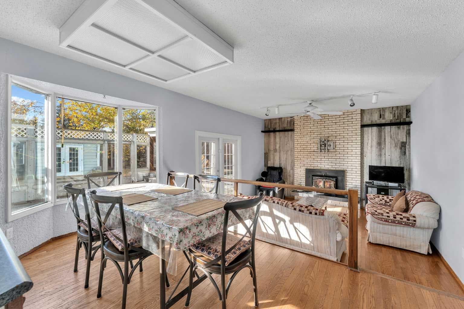 233081 Glenmore View Road 