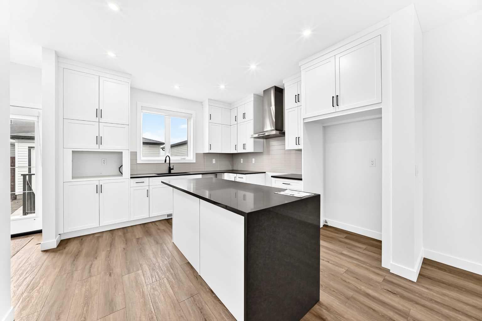 5005 Harmony Circle 