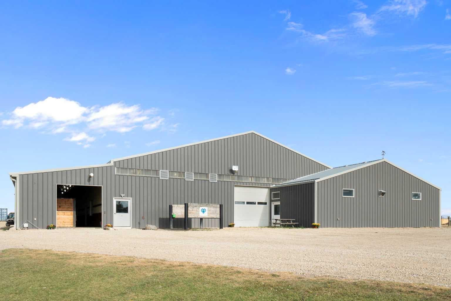 33038 Township Road 272  