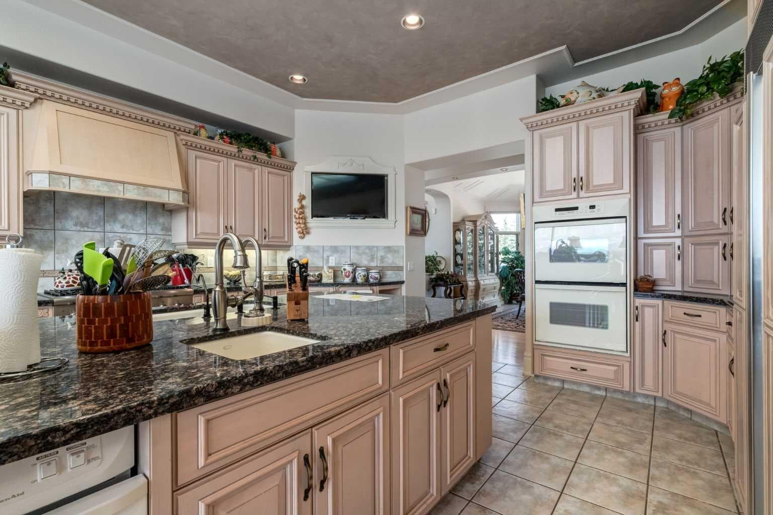 31 Pinnacle Ridge Drive SW